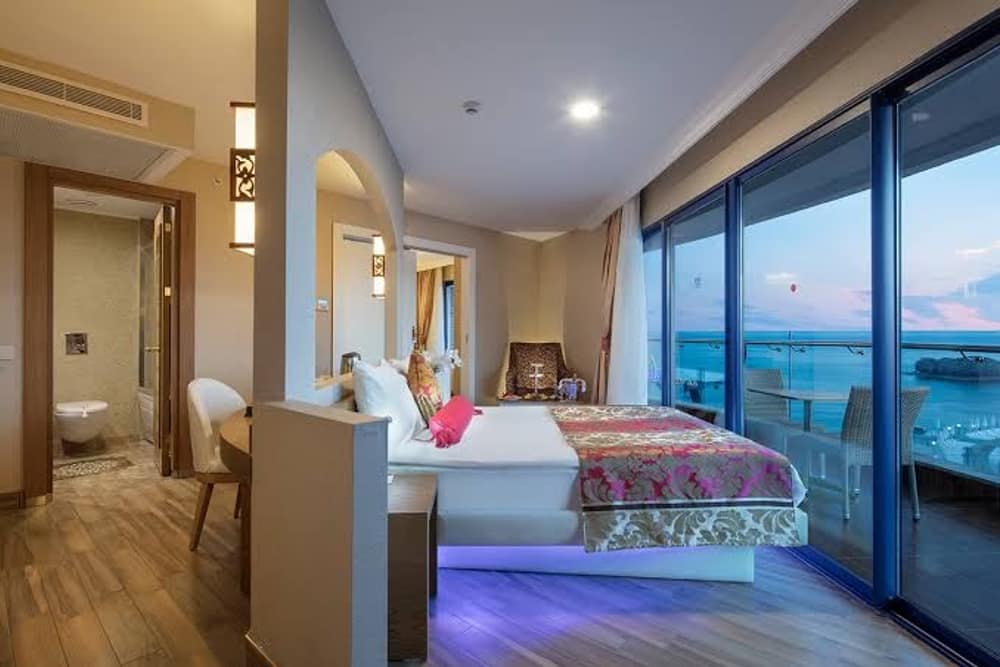 Granada Luxury Resort (3)