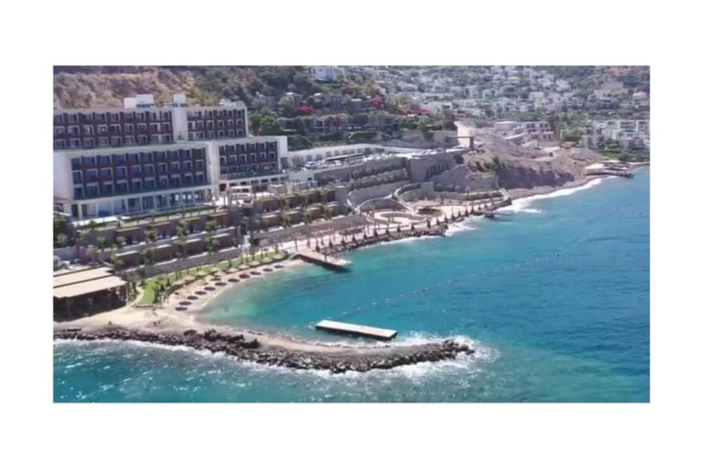 Hilton Bodrum Turkbuku Resort & Spa (2)