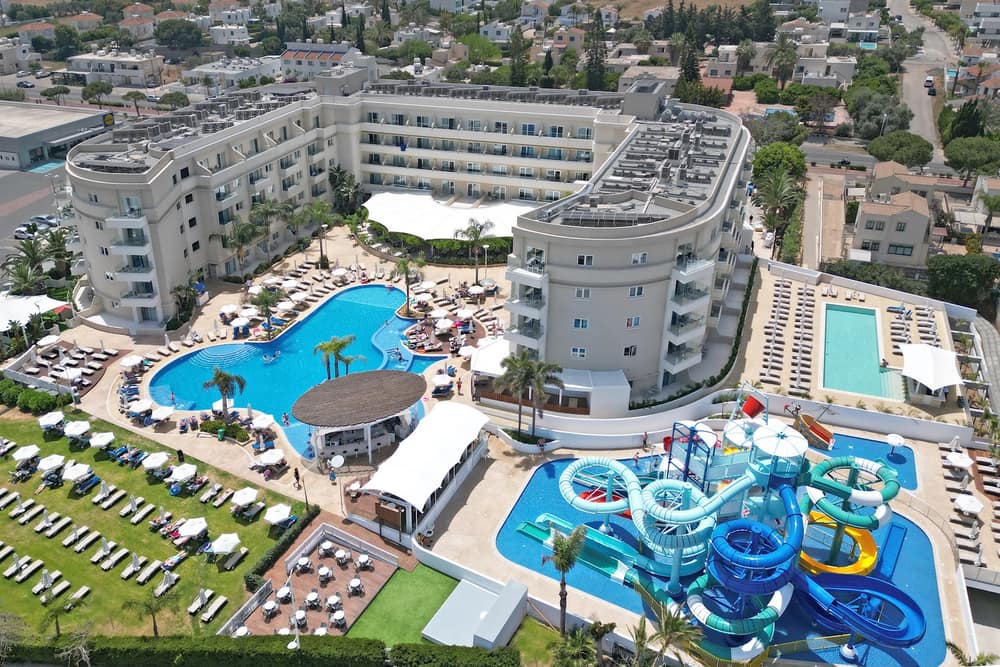 Sunrise Oasis Hotel & Waterpark