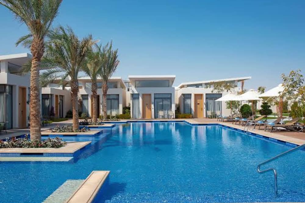 Rixos Premium Magawish Suites & Villas