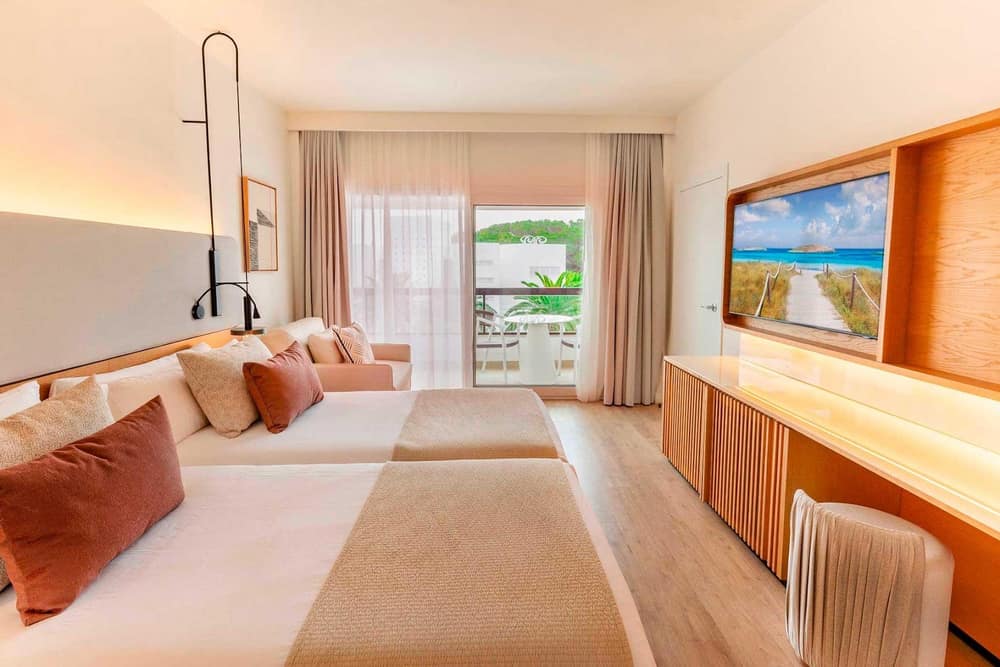 Grand Palladium Palace Ibiza Resort & Spa (3)