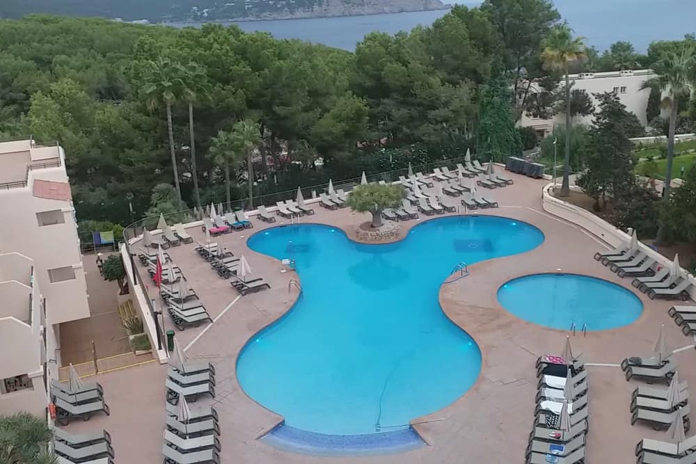 Invisa Hotel Club Cala Blanca (2)