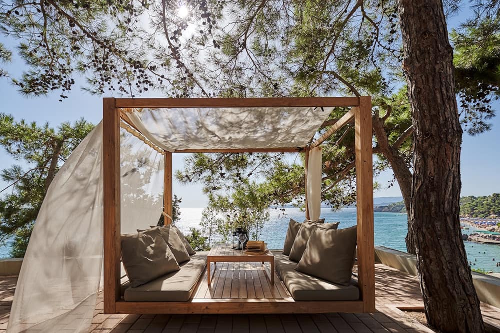 White Rocks Hotel & Bungalows