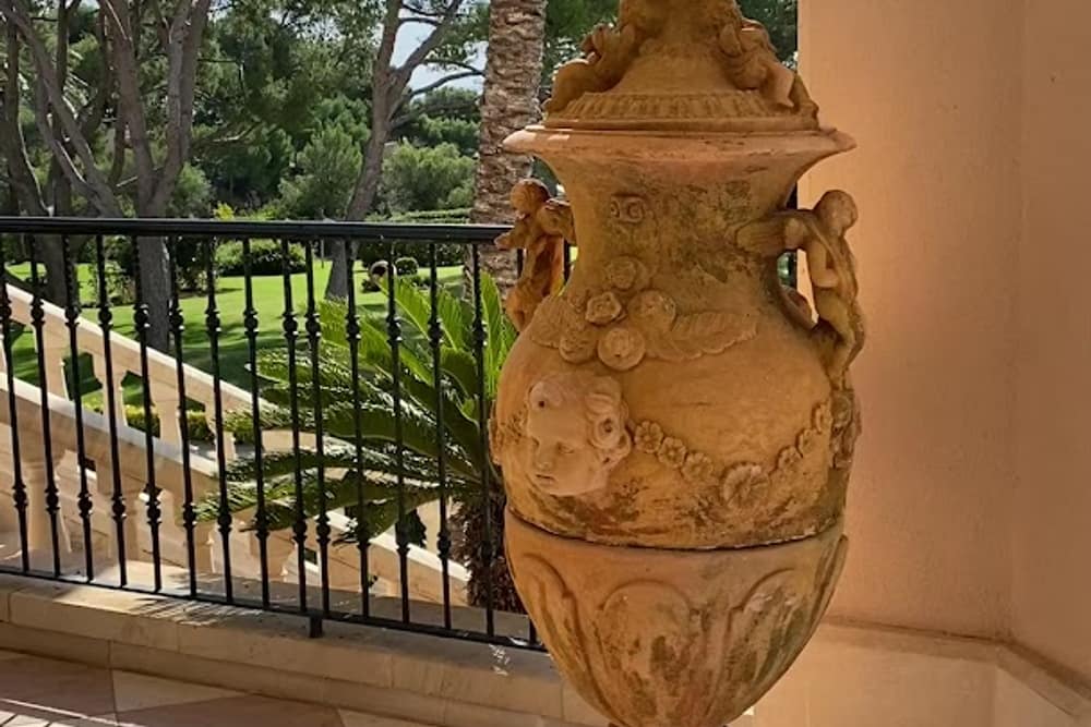 The St. Regis Mardavall Mallorca Resort (2)