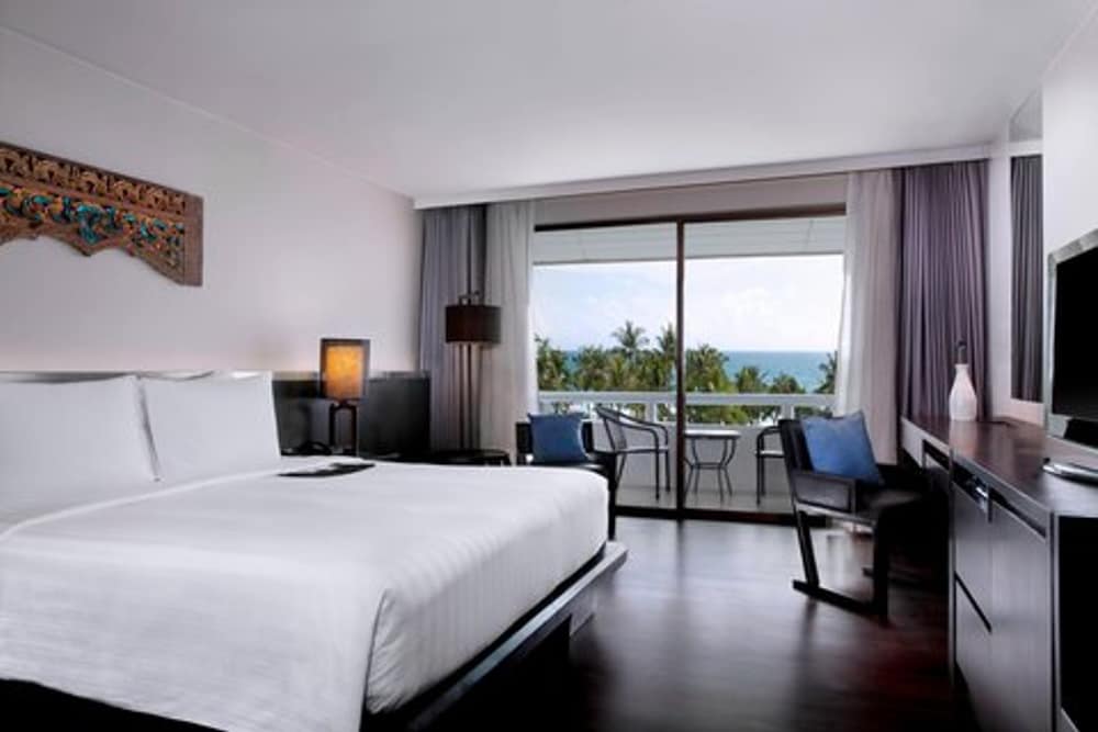 Le Meridien Phuket Beach Resort (3)