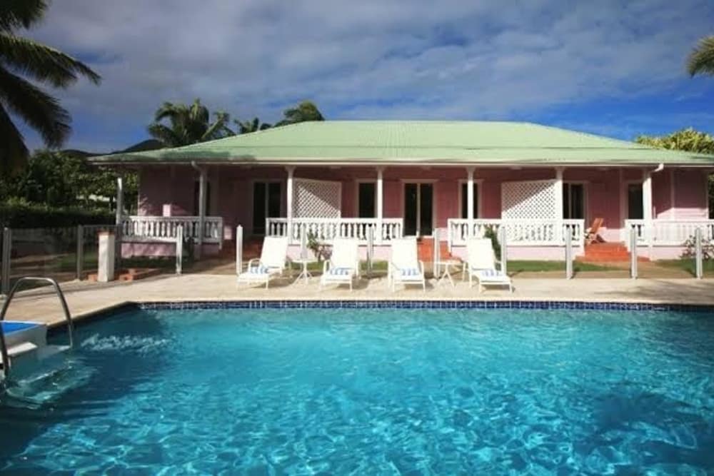 Esmeralda Resort