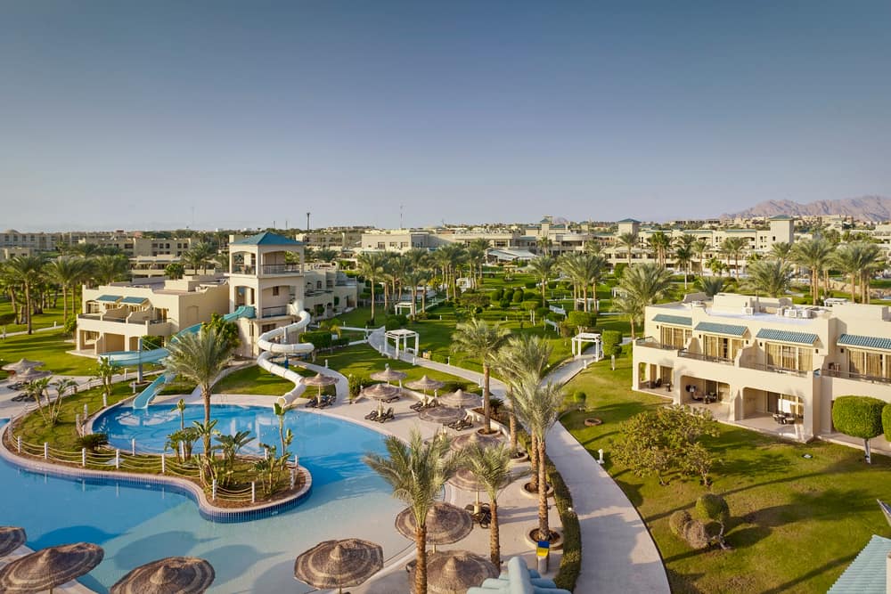 Coral Sea Holiday Resort and Aqua Park