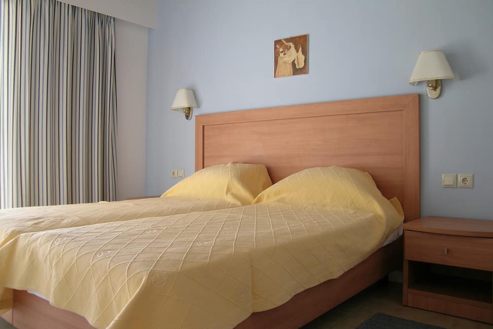 Troulos Bay Hotel (3)