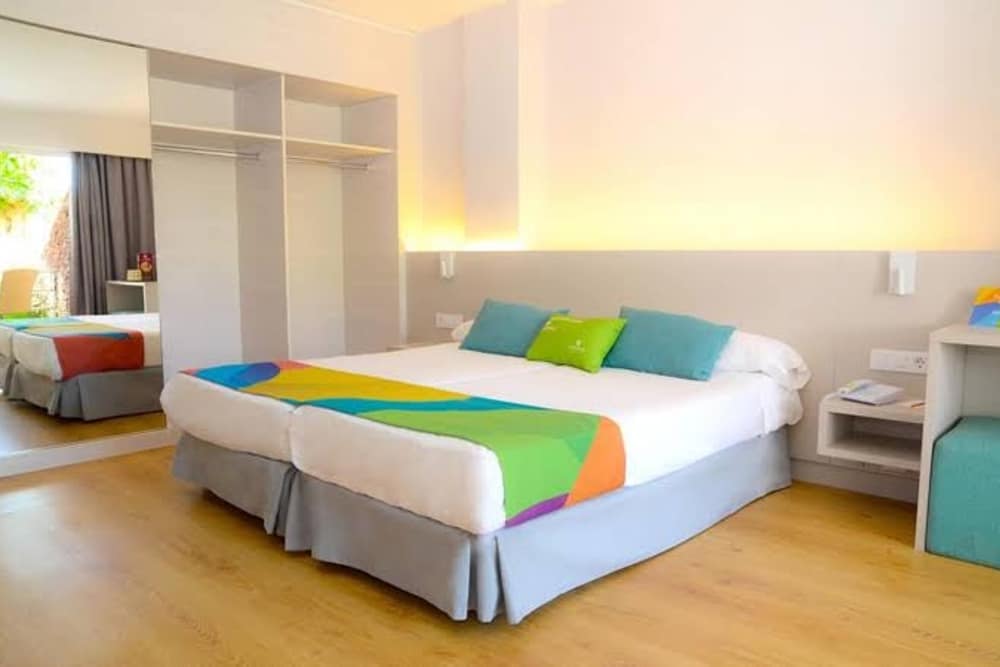 Paradise Park Fun Lifestyle Hotel (3)