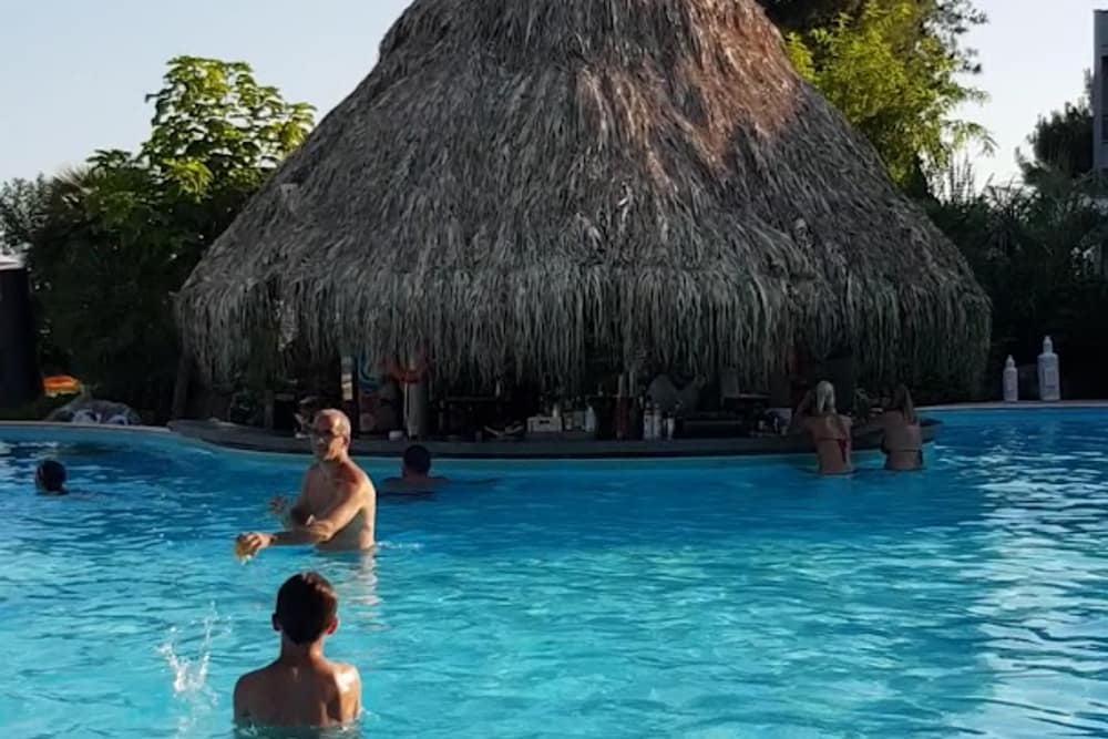 Ilio Mare Hotels & Resorts (2)