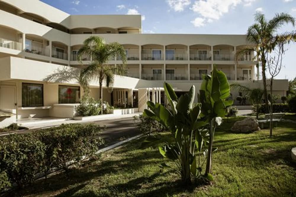 Zante Maris Suites & Spa