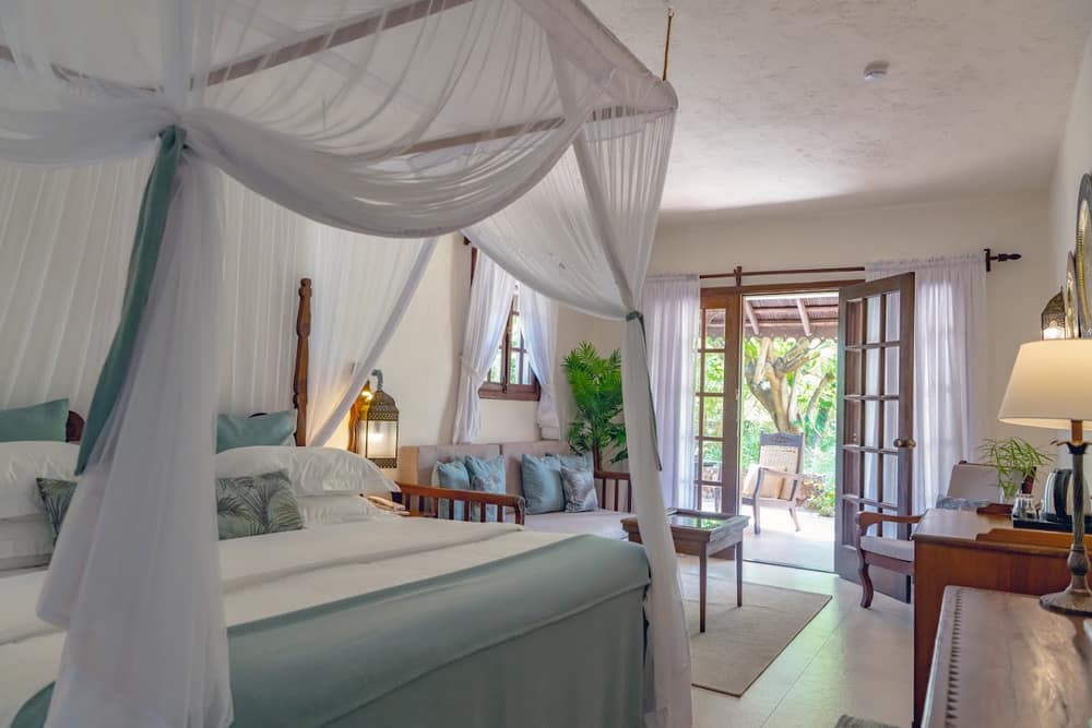Breezes Beach Club & Spa (3)